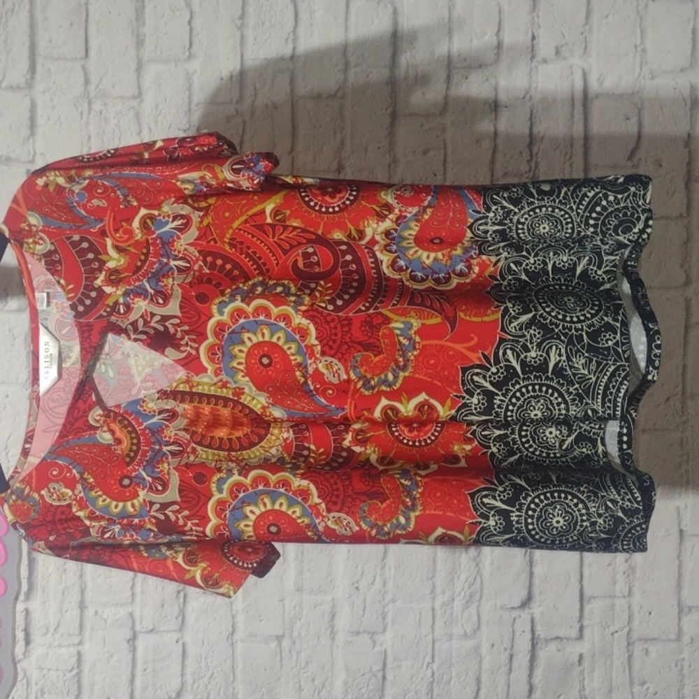 Allison Taylor XL Vibrant Red Paisley Women's Top